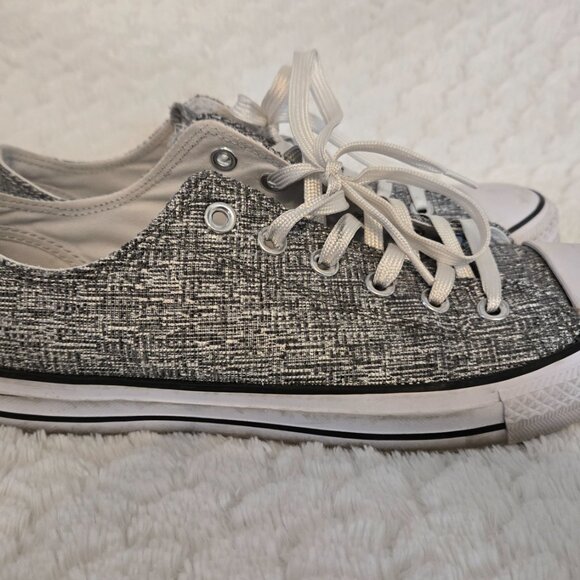 Chuck's - Women's Size 10 - Pre-owned Grey/Silver/White - Picture 4 of 6
